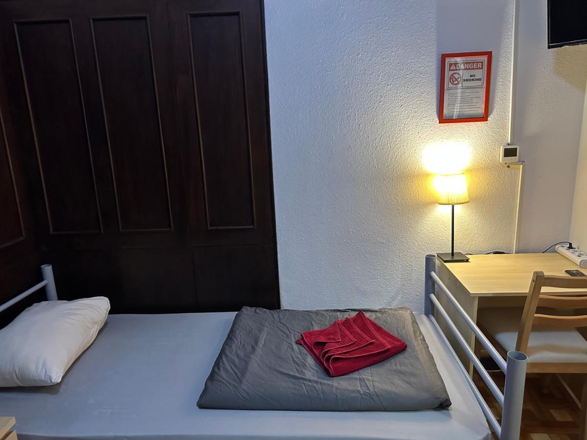 Kecskemeti Rooms Budapest Luaran gambar