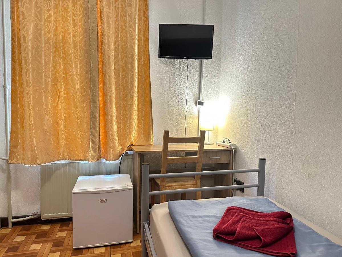 Kecskemeti Rooms Budapest Luaran gambar
