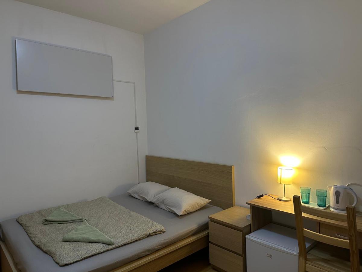 Kecskemeti Rooms Budapest Luaran gambar